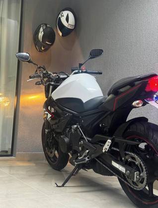 YAMAHA XJ6 N SP YAMAHA XJ6 N SP